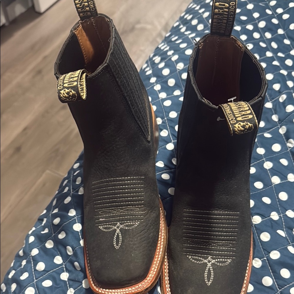 Men's Black Western Boots